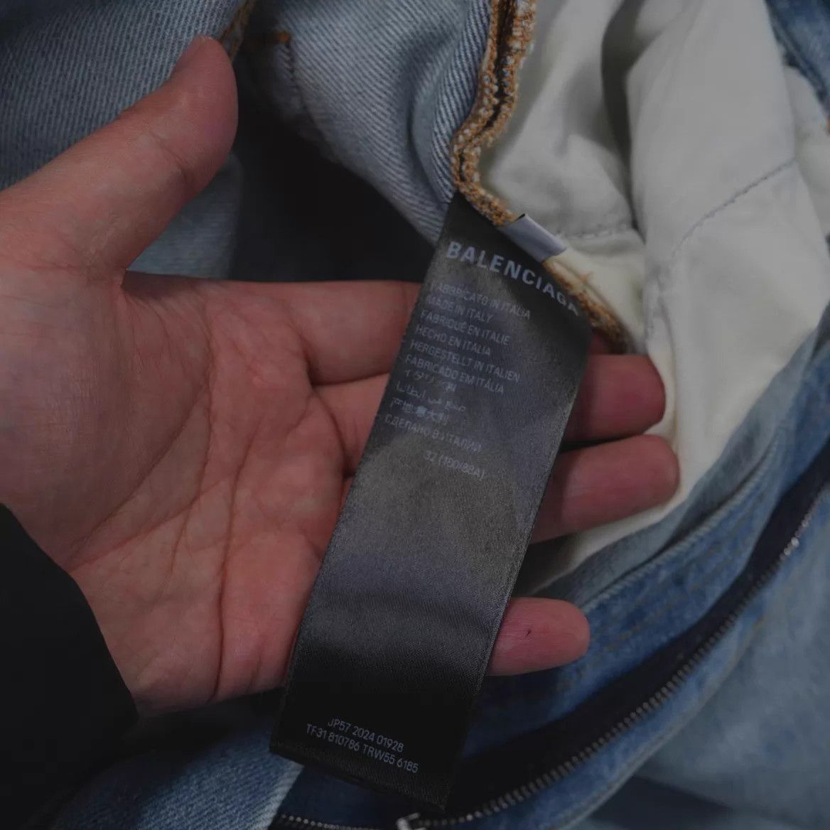 Balenciaga BALENCIAGA Washed Jeans 32 (99) Size US 32 / EU 48 - 4 Thumbnail