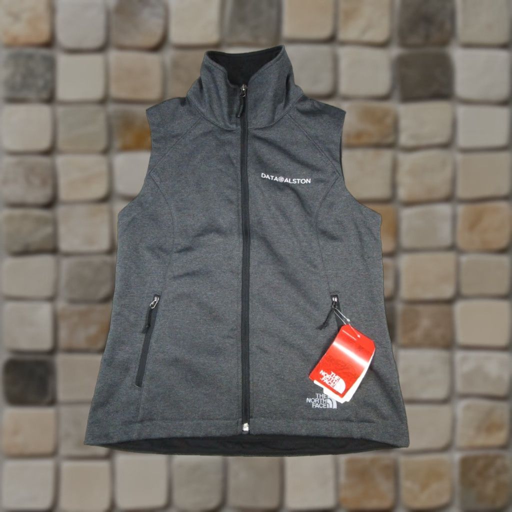 The North Face VINTAGE The North Face Ridgeline Ss Vest Mens Small Gray Hiking Full Zip New Logo Size US S / EU 44-46 / 1 - 1 Thumbnail