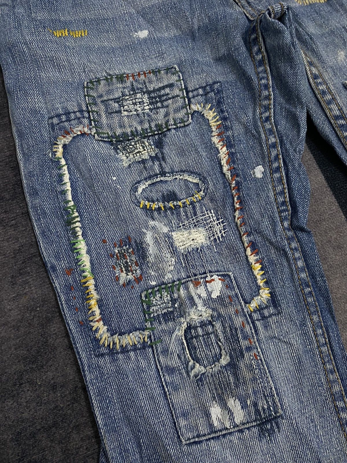 Hysteric Glamour BACK NUMBER DISTRESSED FLARE BOOT CUT DENIM PANTS Size US 32 / EU 48 - 5 Thumbnail