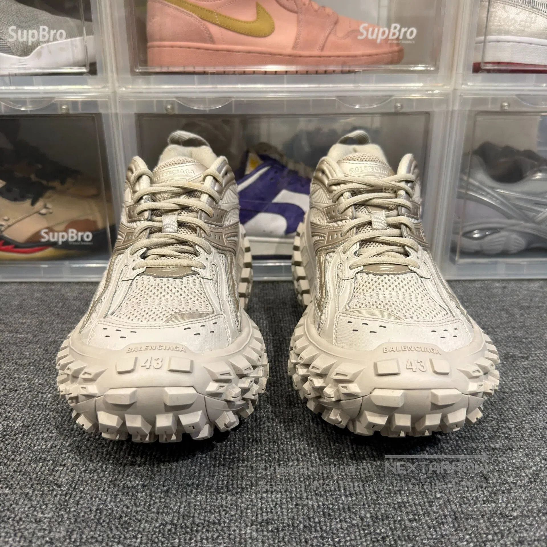 Balenciaga Balenciaga Tire Sneakers in Beige Size 43. Size US 10 / EU 43 - 2 Thumbnail