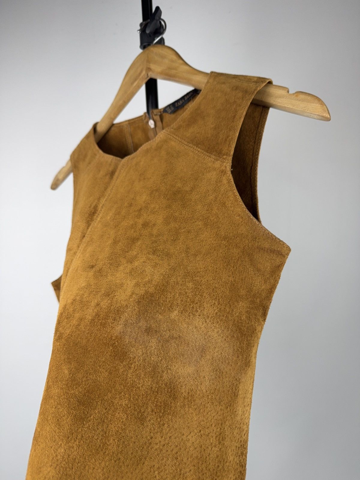 Japanese Brand Western Retro ZARA Basic Suede Leather Vest Sleeveless Brown Size S / US 4 / IT 40 - 5 Thumbnail