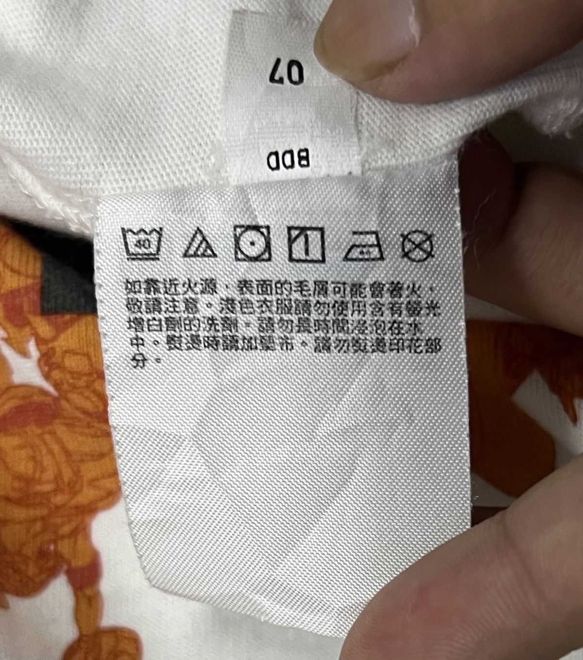 Uniqlo × Vintage UNIQLO BLIZZARD ENTERTAINMENT HERO OF OVER WATCH SHIRT Size US XL / EU 56 / 4 - 8 Thumbnail