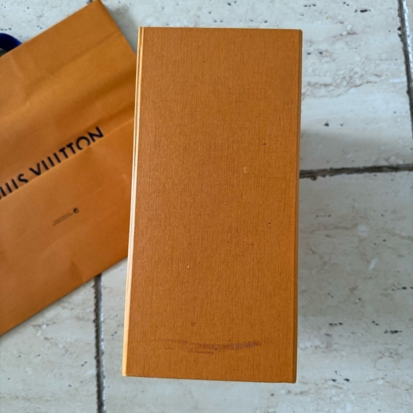 Louis Vuitton LOUIS VUITTON Bag, Box, Ribbon Set, Authentic Size ONE SIZE - 6 Thumbnail