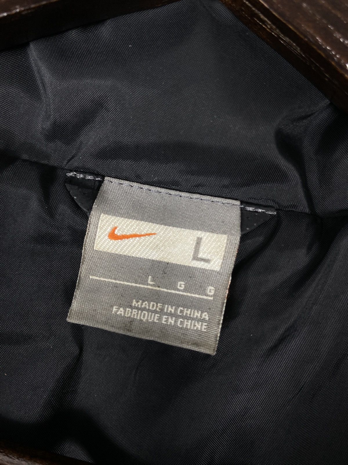 Nike Vintage Nike Swoosh Puffer Jacket Size US L / EU 52-54 / 3 - 10 Thumbnail