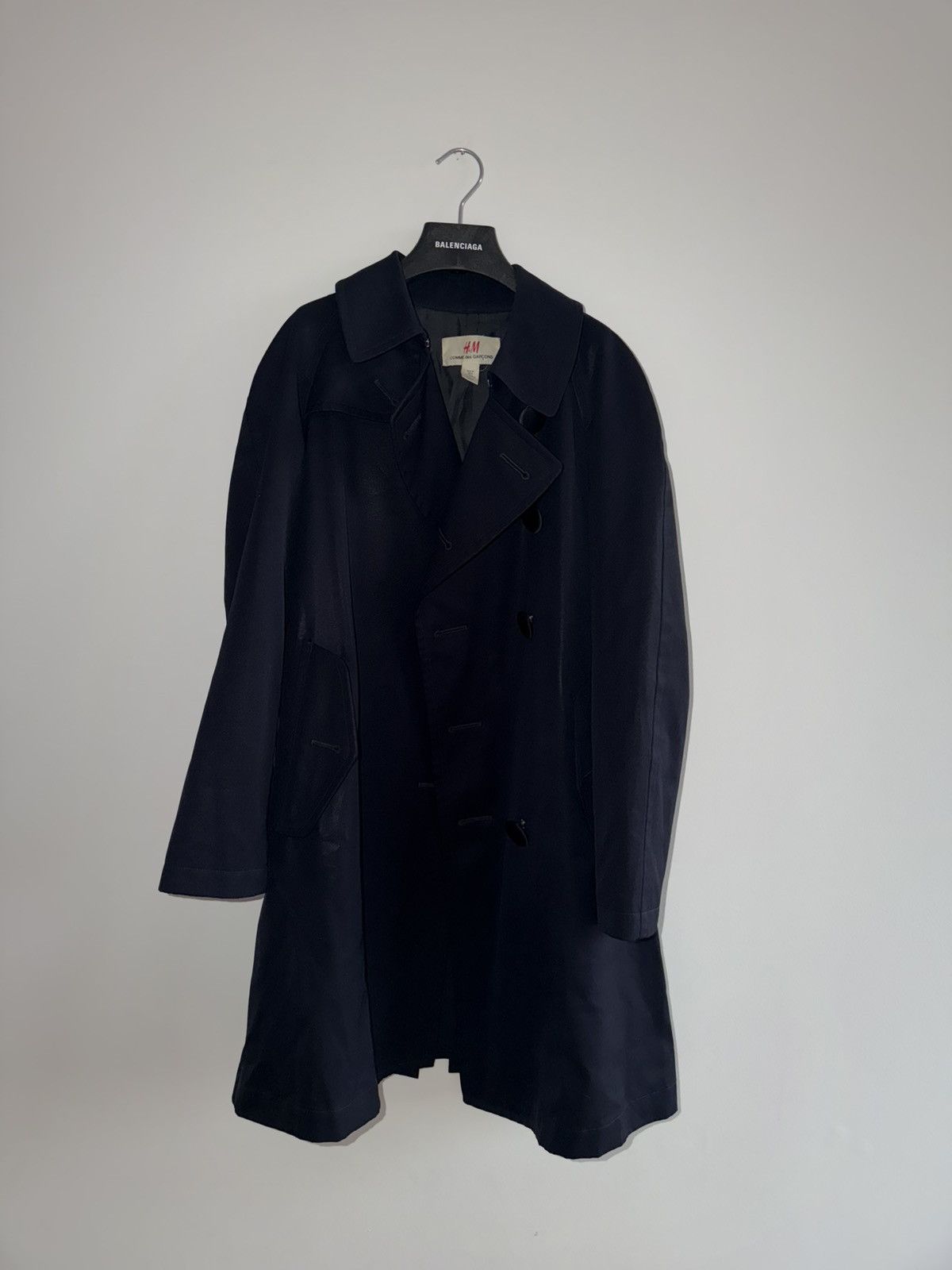 Comme des Garcons × H&M H&M X CDG COMME DES GARCONS TRENCH COST NAVY Size S / US 4 / IT 40 - 2 Thumbnail