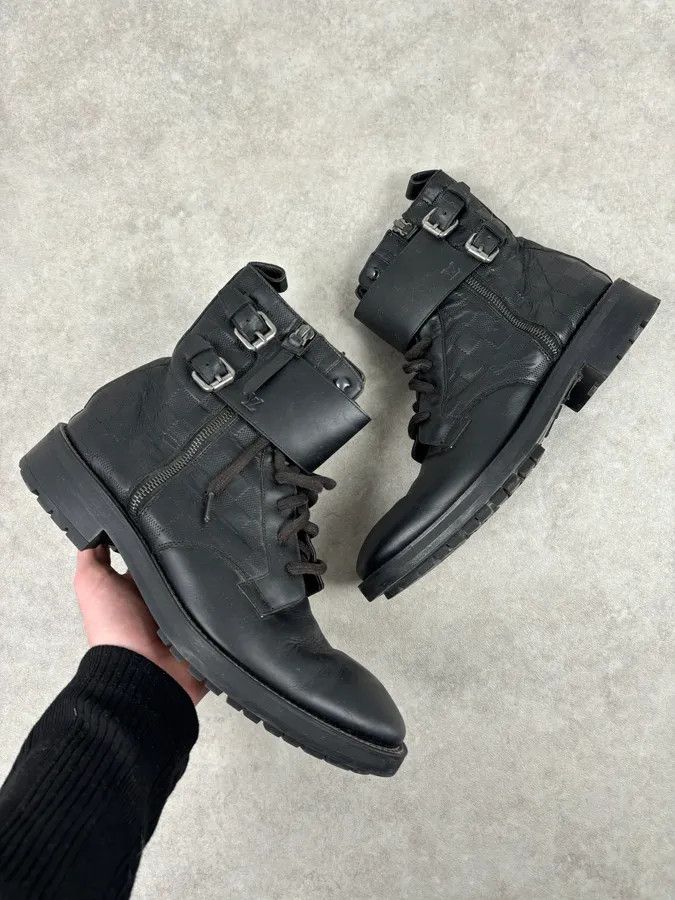 Louis Vuitton Louis Vuitton Black Leather Damier Lace-Up Boots Size US 7 / EU 40 - 1 Thumbnail