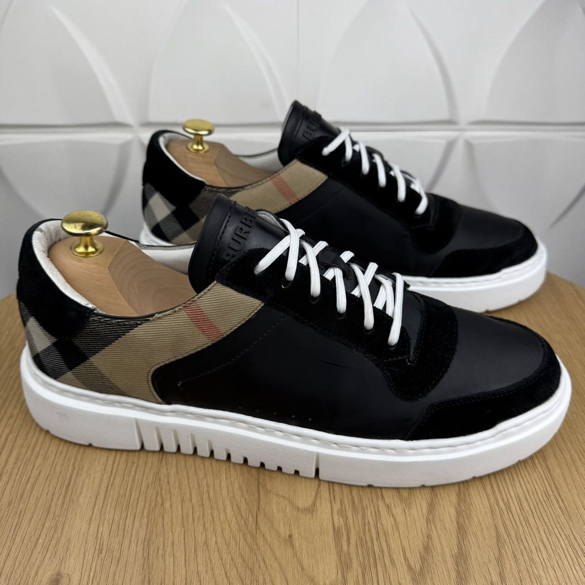 Burberry BURBERRY LONDON Sneakers Low-Top Shoes New Reeth Nova Check Size US 12 / EU 45 - 2 Thumbnail