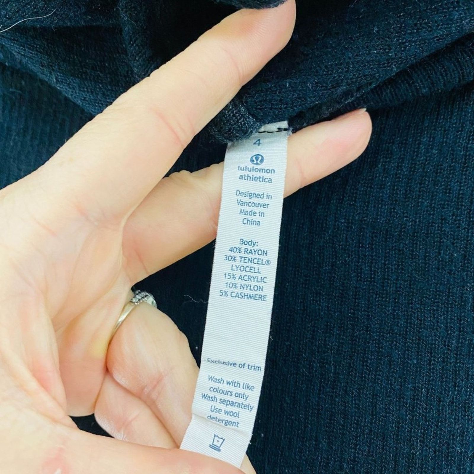 Lululemon Lululemon Black Sweater Cabin Yogi Wrap Heathered Womens 4 Size S / US 4 / IT 40 - 9 Thumbnail