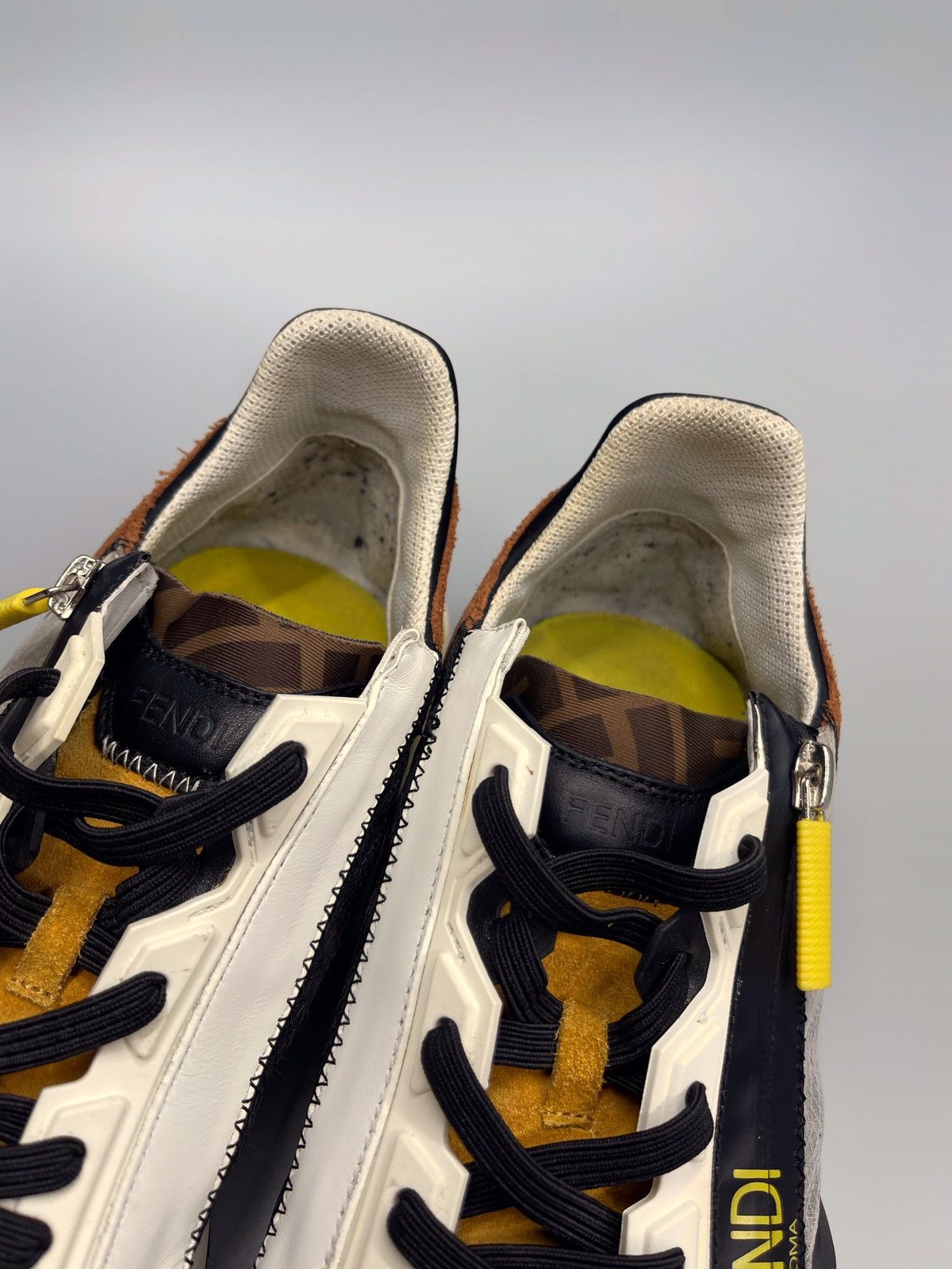Fendi Fendi Flow Sneakers Low Top Size US 8 / EU 41 - 10 Thumbnail