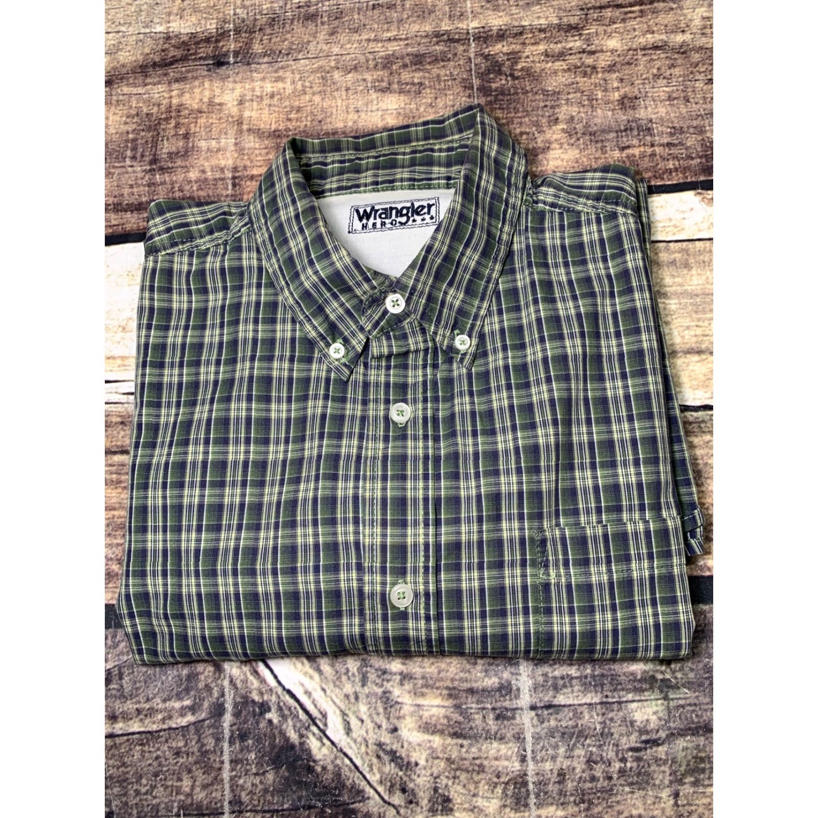 Wrangler Wrangler Short Sleeve Shirt Men's XL Green White Plaid Button-Up Western Size US XL / EU 56 / 4 - 6 Thumbnail