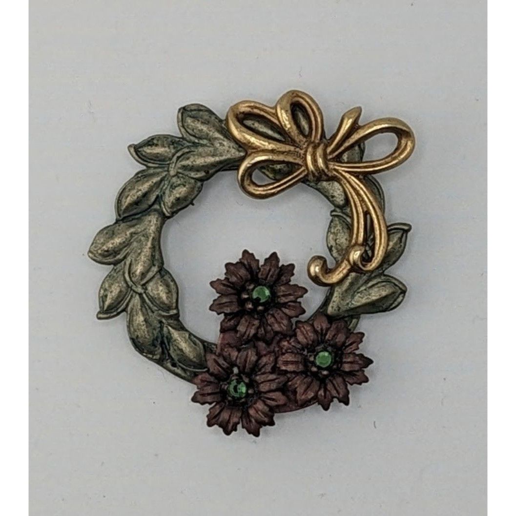 Other Vintage Karissa Cottagecore Wreath Brooch With Gold Tone Bow Size ONE SIZE - 4 Thumbnail