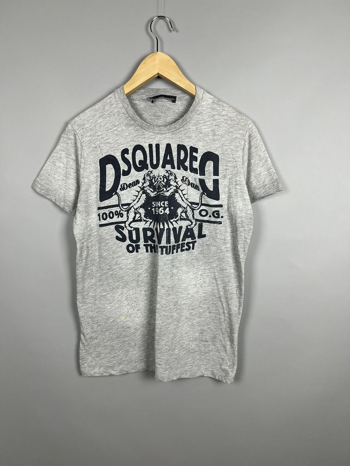 Dsquared2 S-M Dsquared2 DeanDan Survival Of The Tuffest Distressed Tee Size US S / EU 44-46 / 1 - 1 Thumbnail