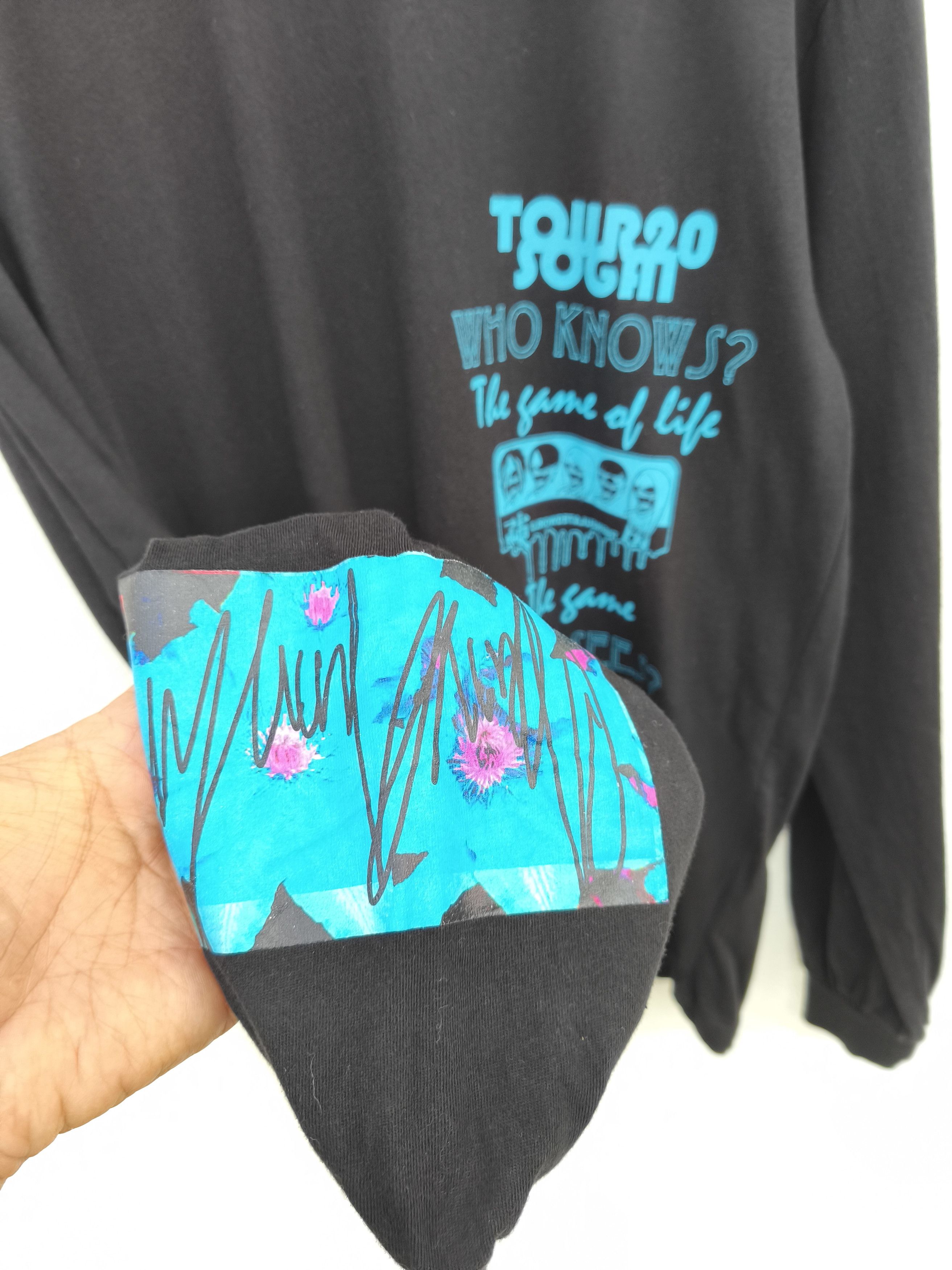 Band Tees Deadly Claris t shirt long sleeve Size US XL / EU 56 / 4 - 6 Thumbnail