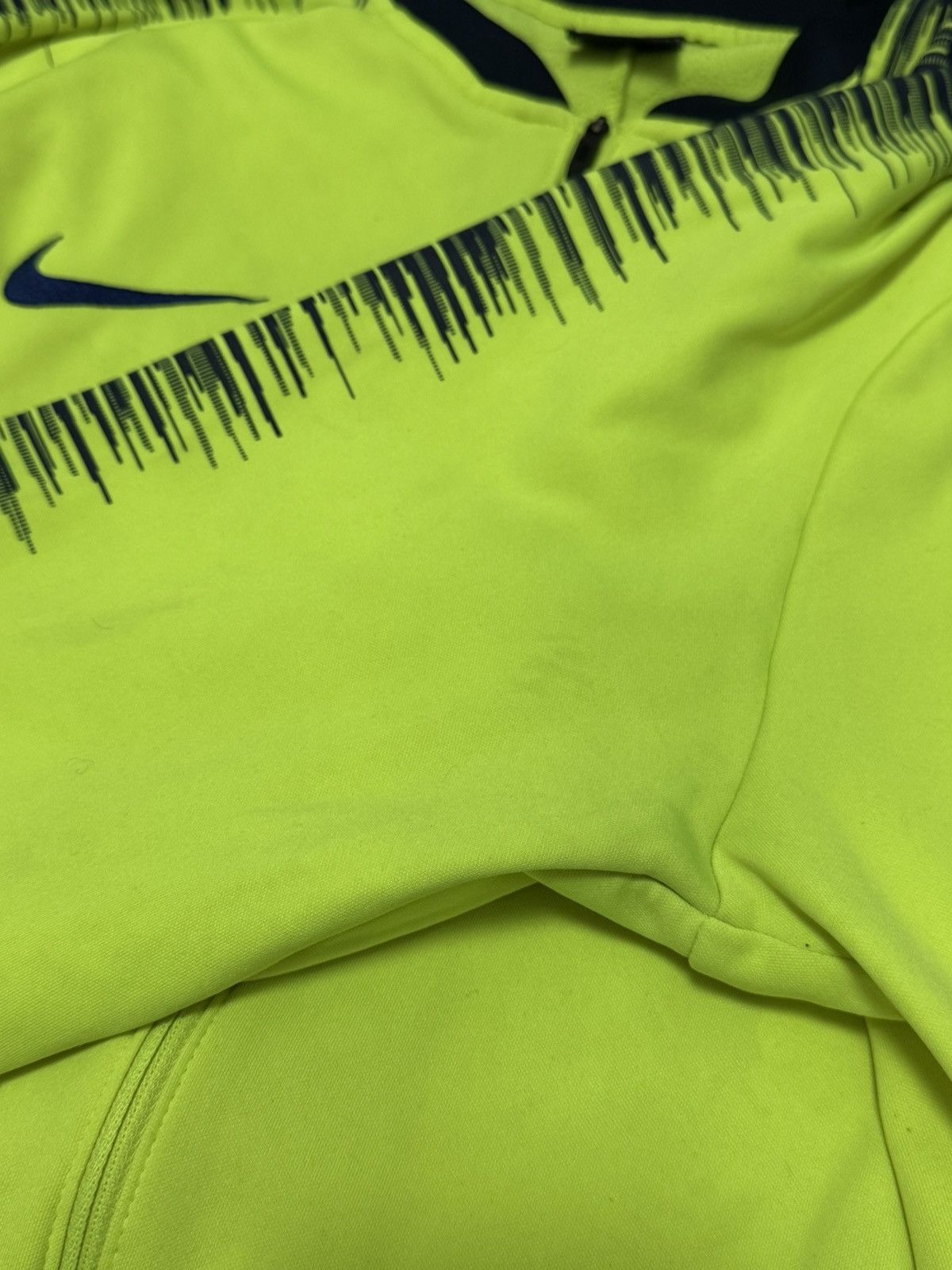 Nike FC Barcelona Nike Sweatshirt Training Long Sleeve Size US M / EU 48-50 / 2 - 13 Thumbnail