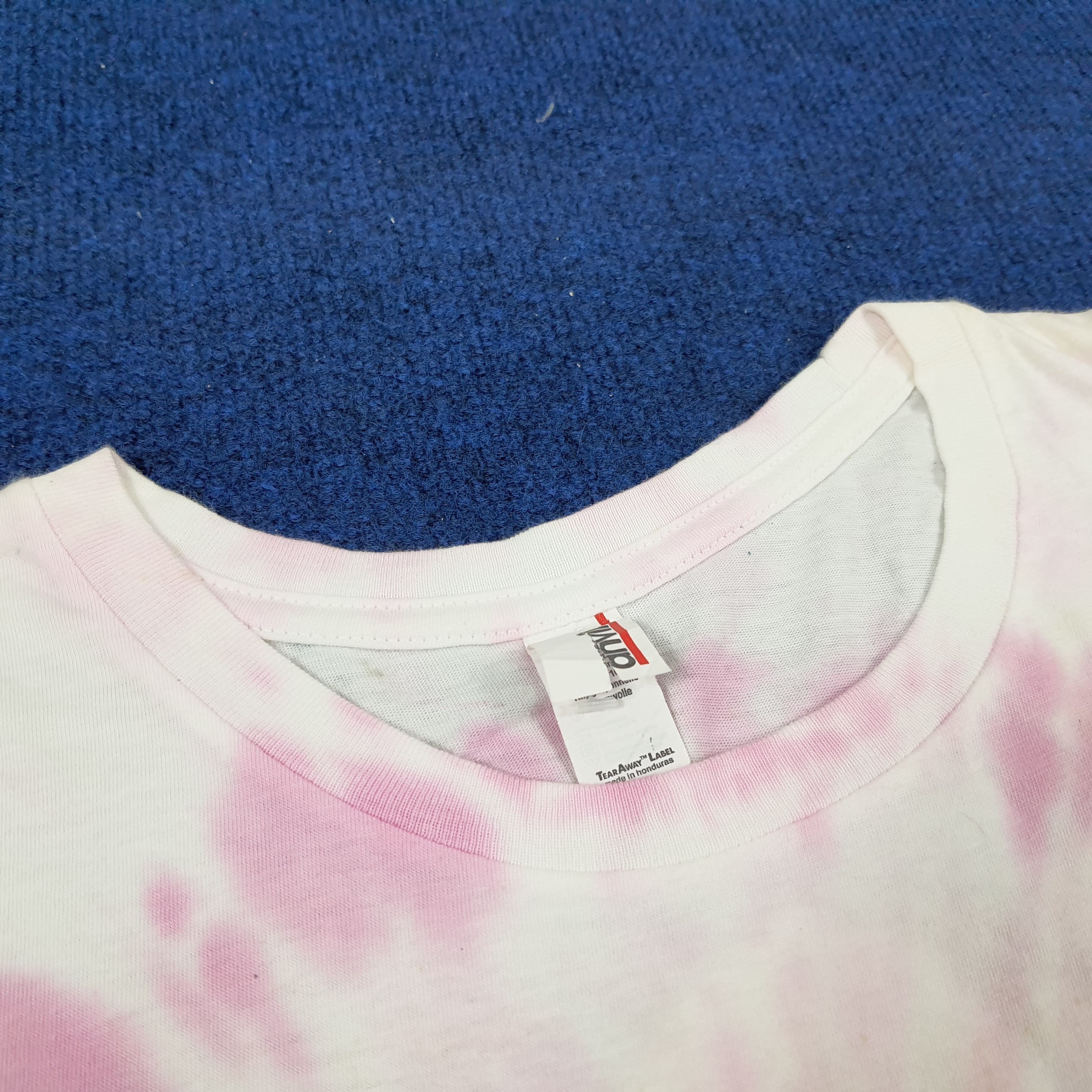 Band Tees × Vintage Vintage Taylor Swift The Red Tour 2013 Tie Dye T-shirt Size US M / EU 48-50 / 2 - 5 Thumbnail
