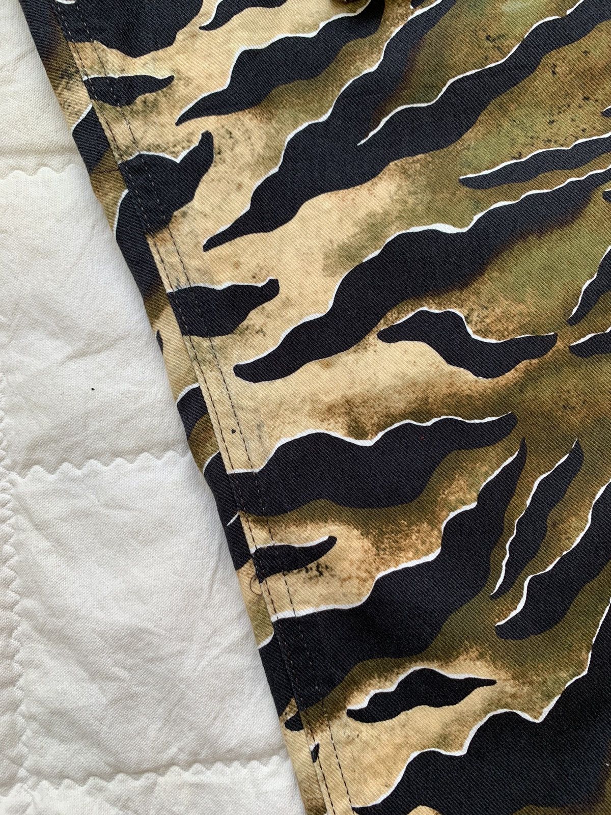 Dsquared2 SS20 Dsquared2 Camo Tiger Stripe Military Cargo Pant Size US 34 / EU 50 - 16 Thumbnail