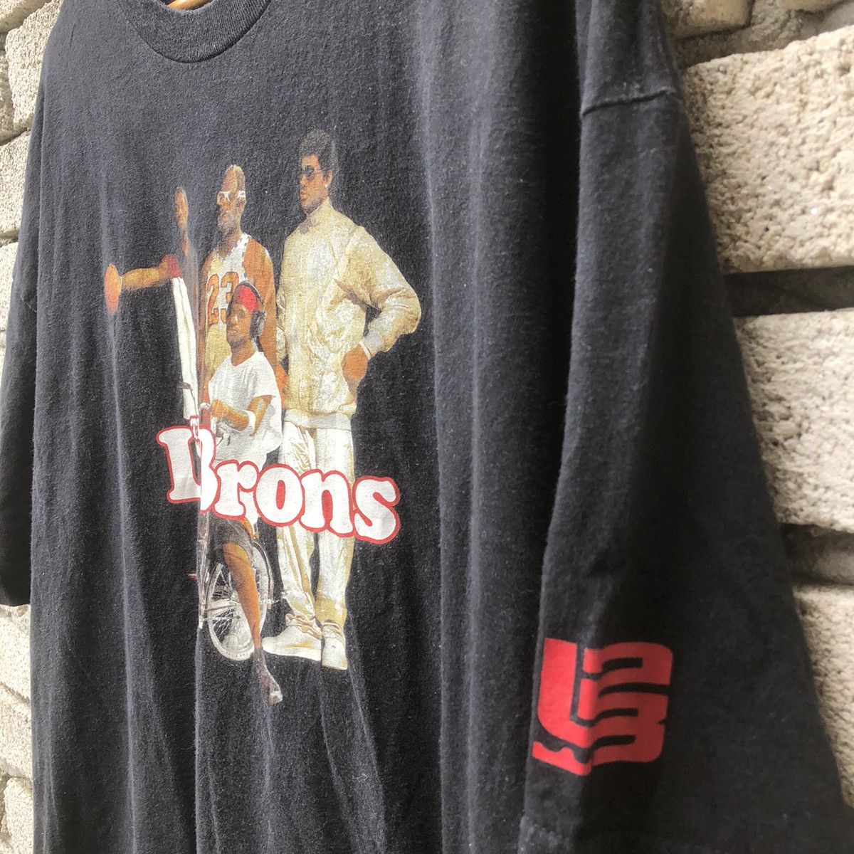 Nike Vintage 90s Nike The Lebrons Tee Size US XL / EU 56 / 4 - 3 Thumbnail