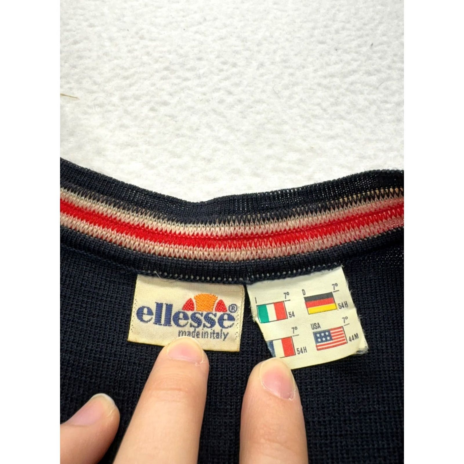 Ellesse VINTAGE Ellesse Mens Wool V-Neck Sweater Vest L Navy Wool Vest Mens L Size US L / EU 52-54 / 3 - 4 Thumbnail
