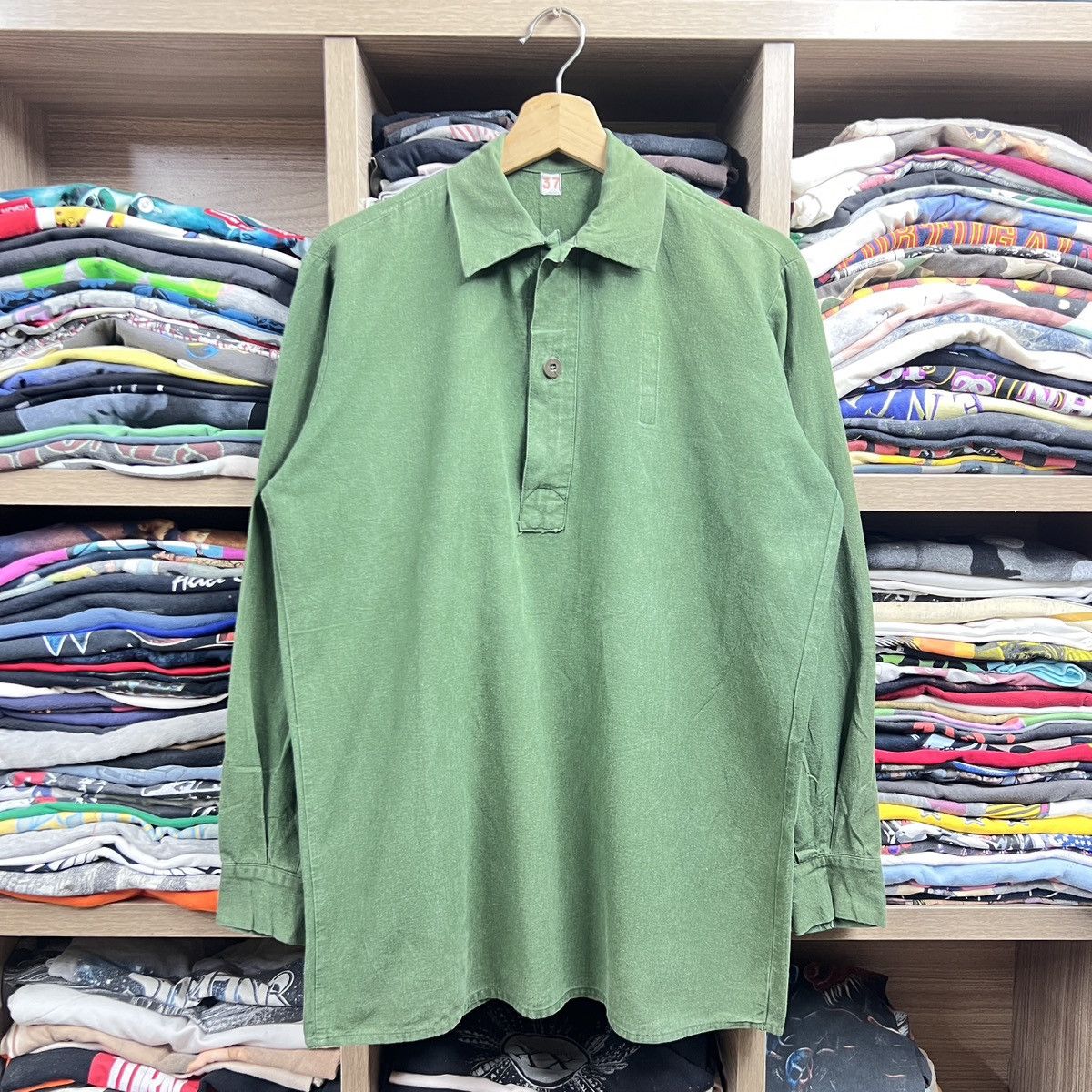 Vintage VTG SWEDISH MILITARY M—55 PULLOVER SHIRT SIZE 37 Size US M / EU 48-50 / 2 - 1 Thumbnail
