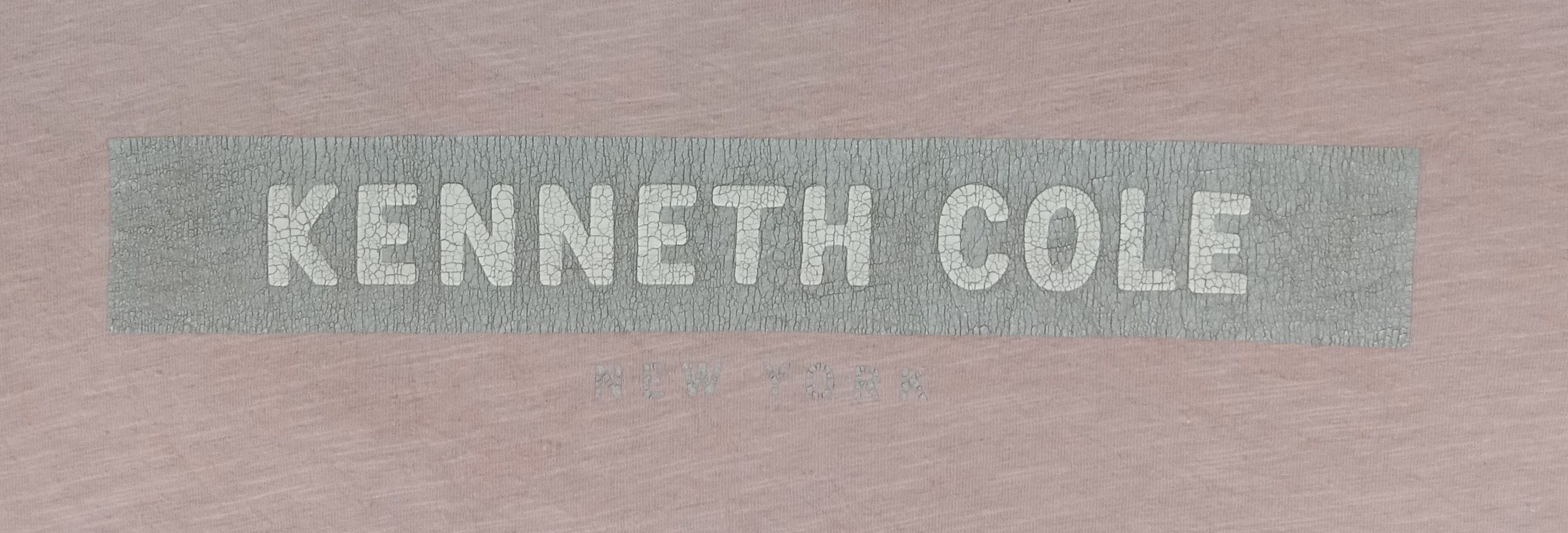 Kenneth Cole Vintage Kenneth Cole Spell Out Logo T Shirt Size US L / EU 52-54 / 3 - 3 Thumbnail