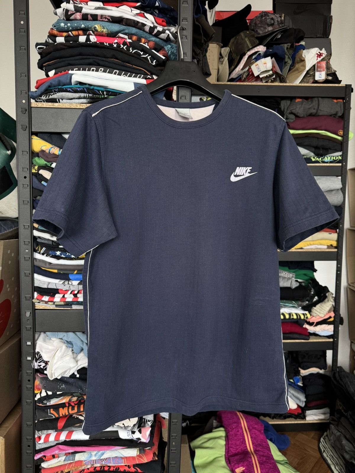 Nike × Vintage Vintage 00s Nike streetwear tee Size US M / EU 48-50 / 2 - 1 Thumbnail