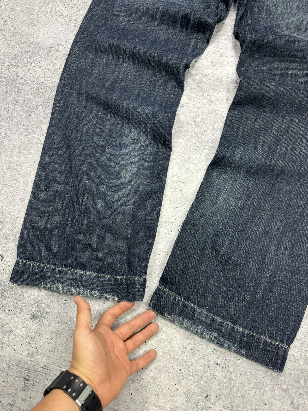Hugo Boss × Vintage Vintage Y2K Style Hugo Boss Button Pockets Archive Jeans Size US 33 - 18 Thumbnail