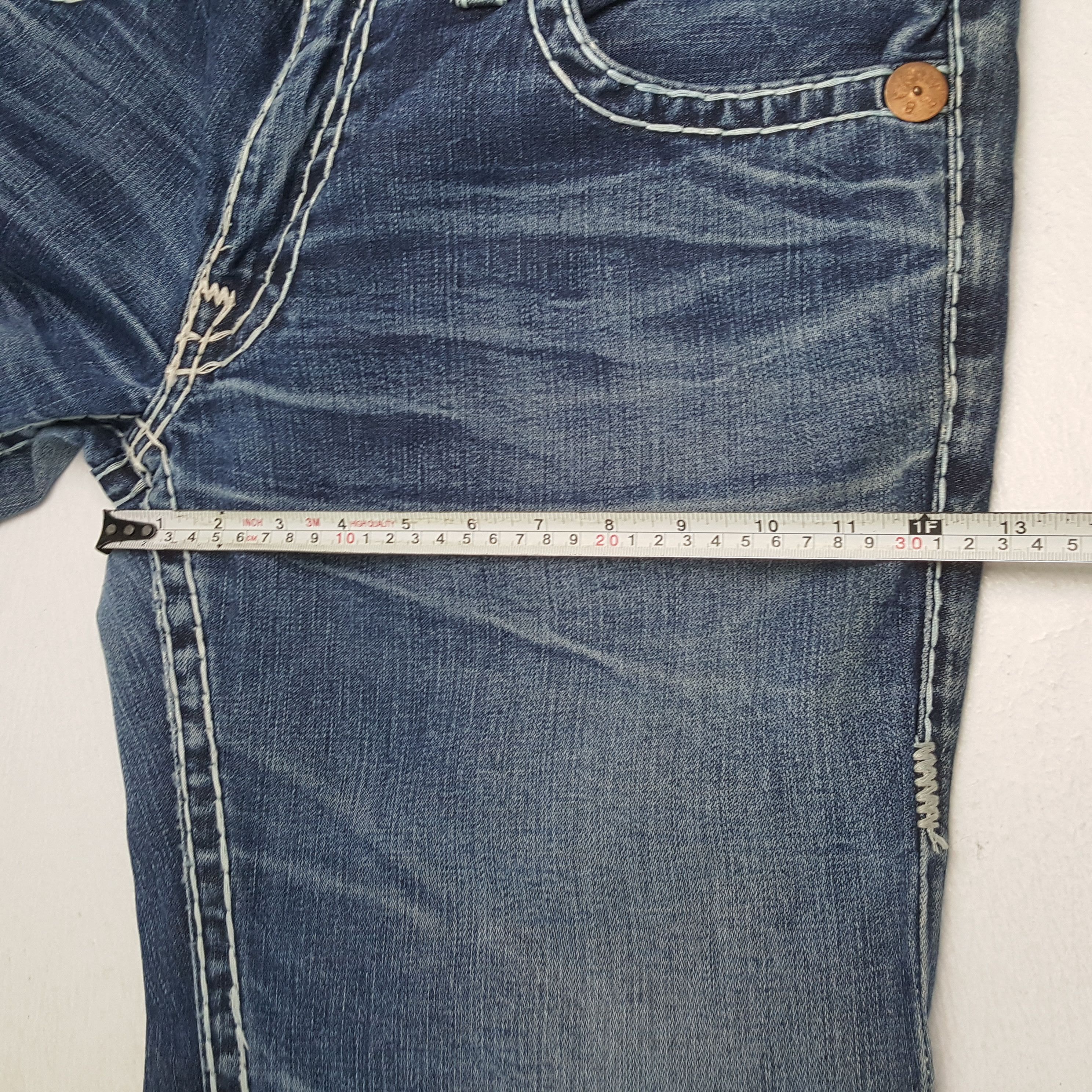 True Religion × Vintage TRUE RELIGION Streetwear Style Jeans Size US 35 - 9 Thumbnail