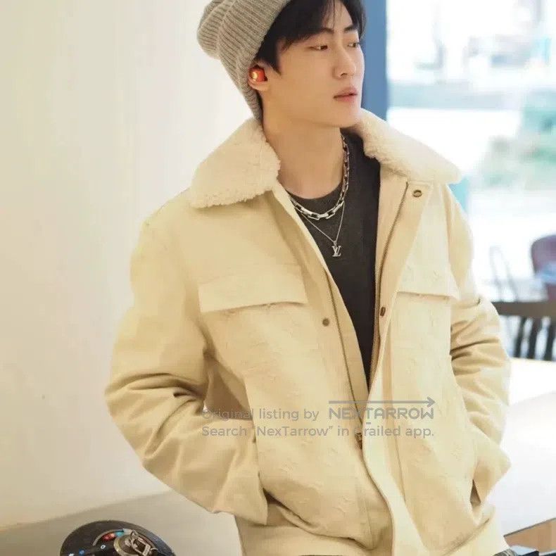 Louis Vuitton Louis Vuitton Solid Removable Fur Collar Large Pocket Jack Size US M / EU 48-50 / 2 - 5 Thumbnail