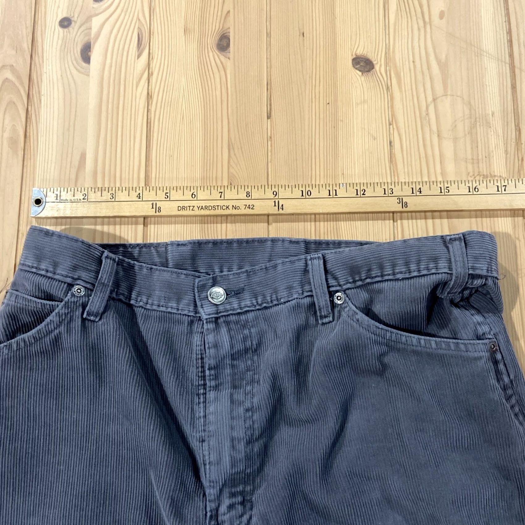 Dickies VINTAGE Dickies Khaki Gray Corduroy Pants 36x30 Men Straight 5-Pocket Denim Skater 80s 90s Grunge Outdoor Clothing Mens Size US 36 / EU 52 - 6 Thumbnail