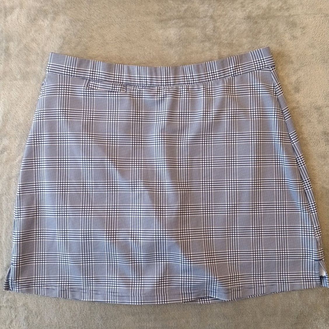 Peter Millar Peter Millar Skort XL Short Blue Plaid Wicking Elastic Waist Women Regular Polyester Spandex Size 40" / US 18 - 2 Thumbnail