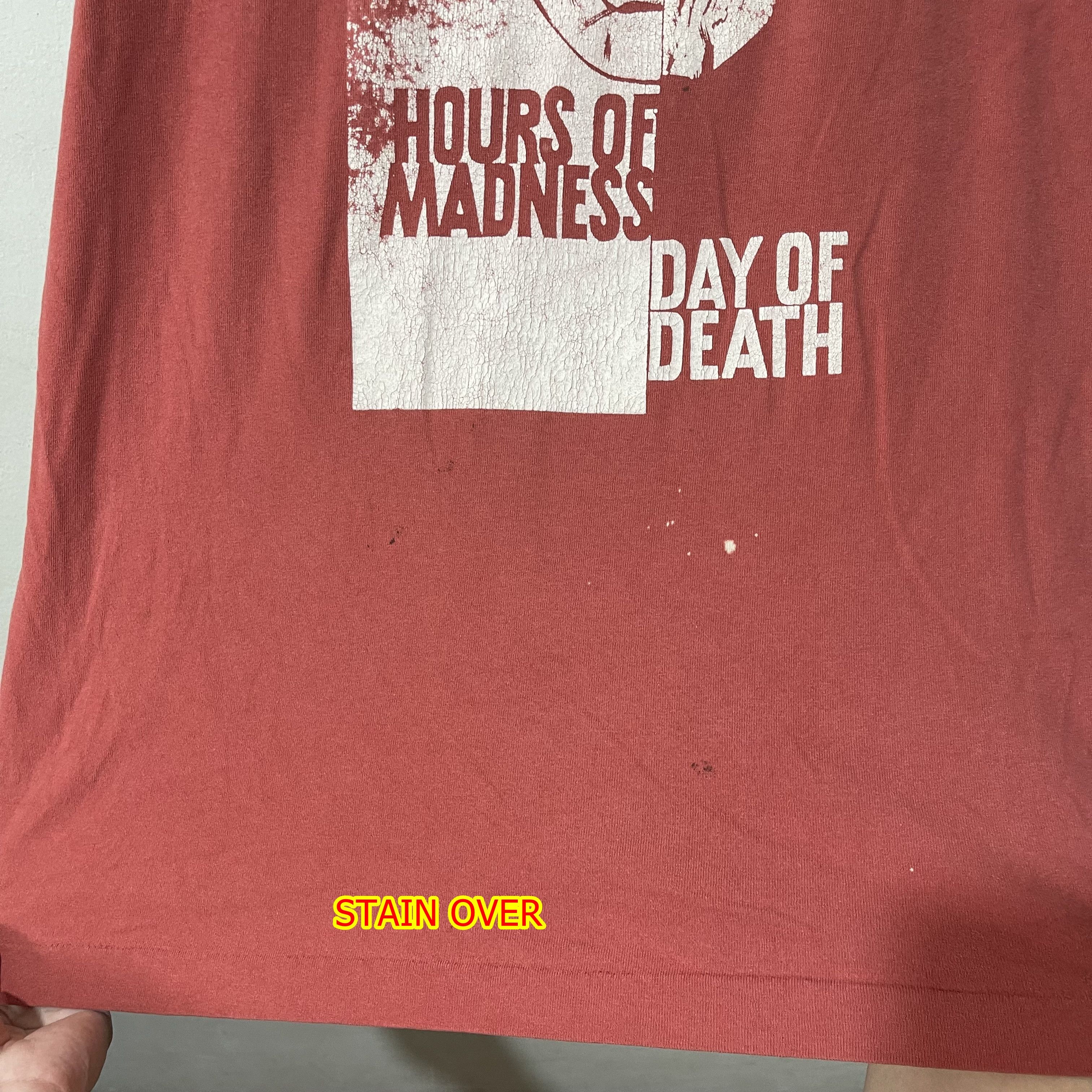 Vintage Vintage 90s “Hours of Madness Day of Death” T-shirt Size US XL / EU 56 / 4 - 4 Thumbnail