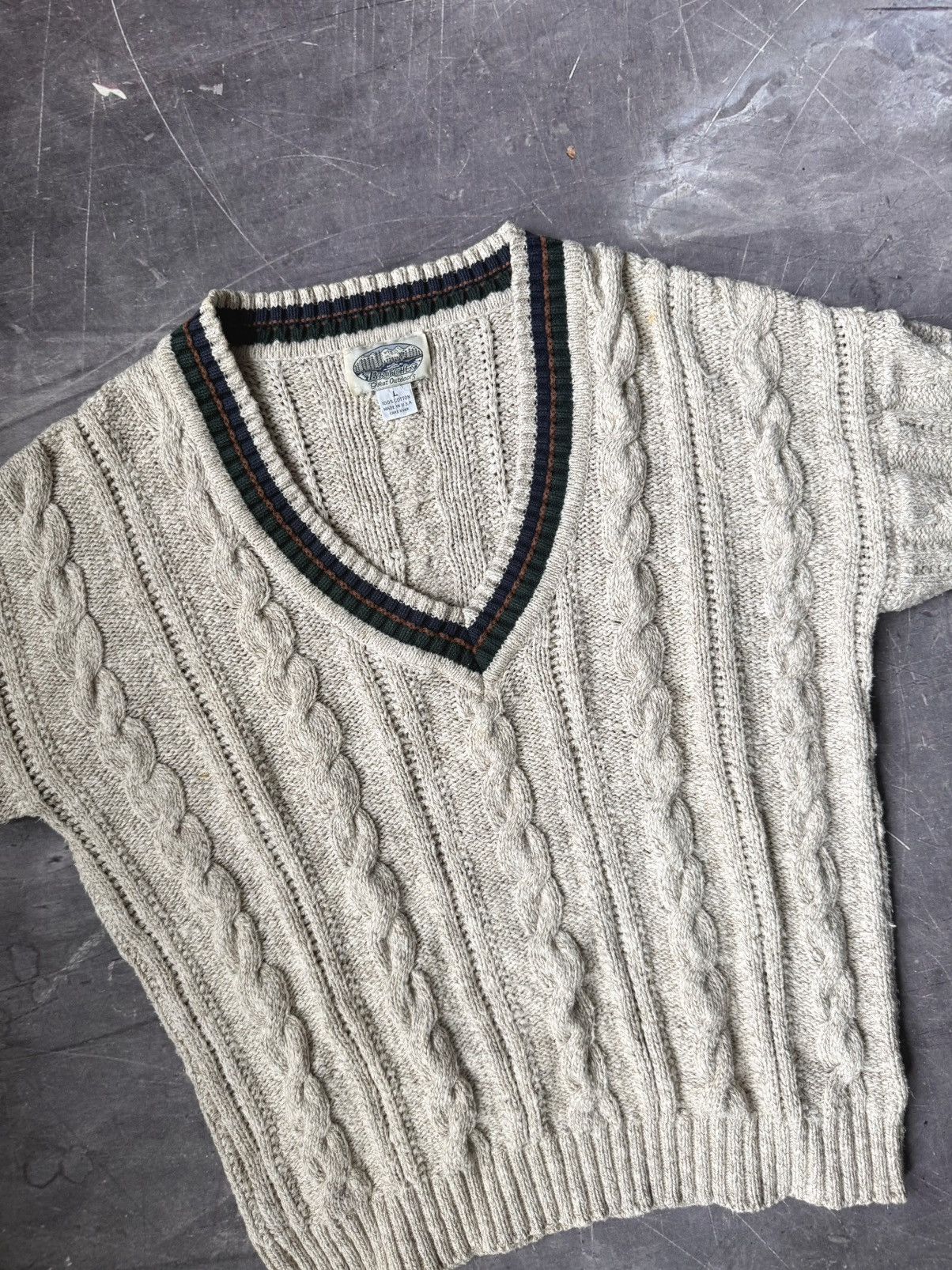 Britches Vintage Britches V-neck Sweater (L) Size US L / EU 52-54 / 3 - 4 Thumbnail