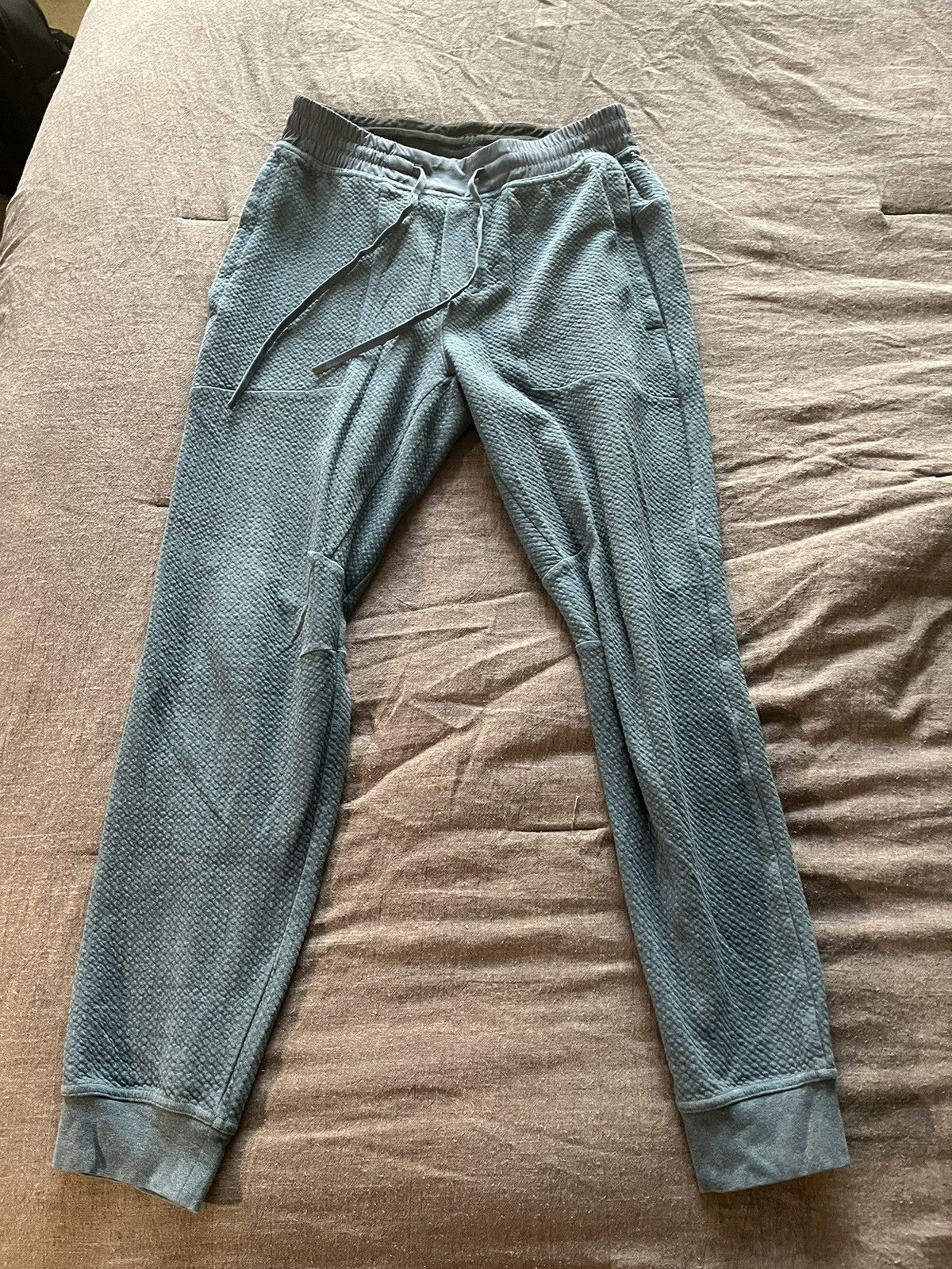 Lululemon Lululemon At-Ease Pant Size US 32 / EU 48 - 3 Thumbnail