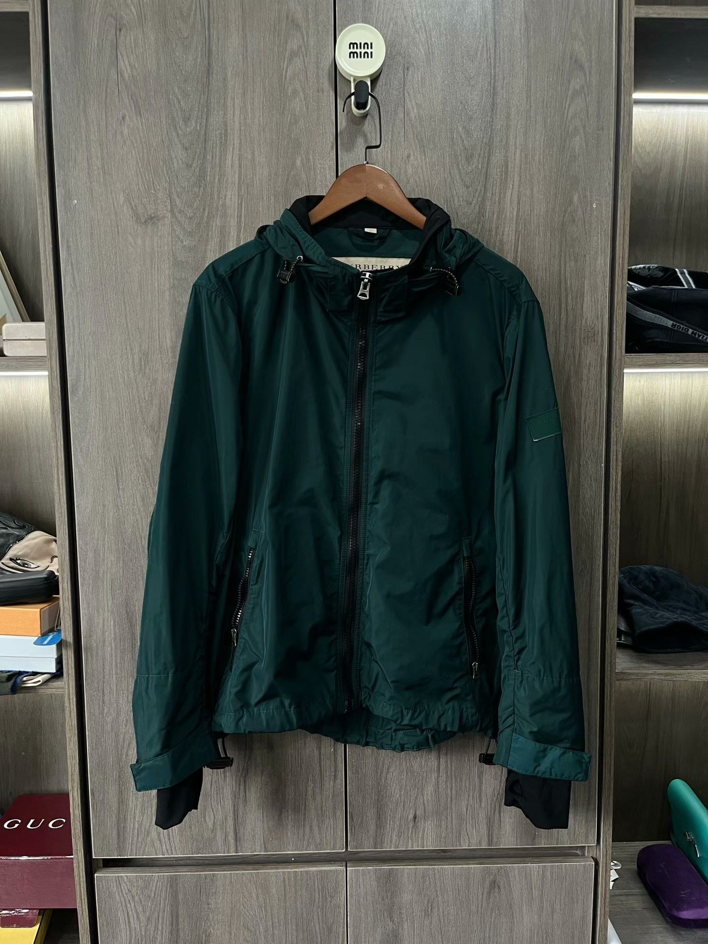 Burberry Burberry Logo Patch Hooded Jacket Size 52 Size US L / EU 52-54 / 3 - 1 Thumbnail