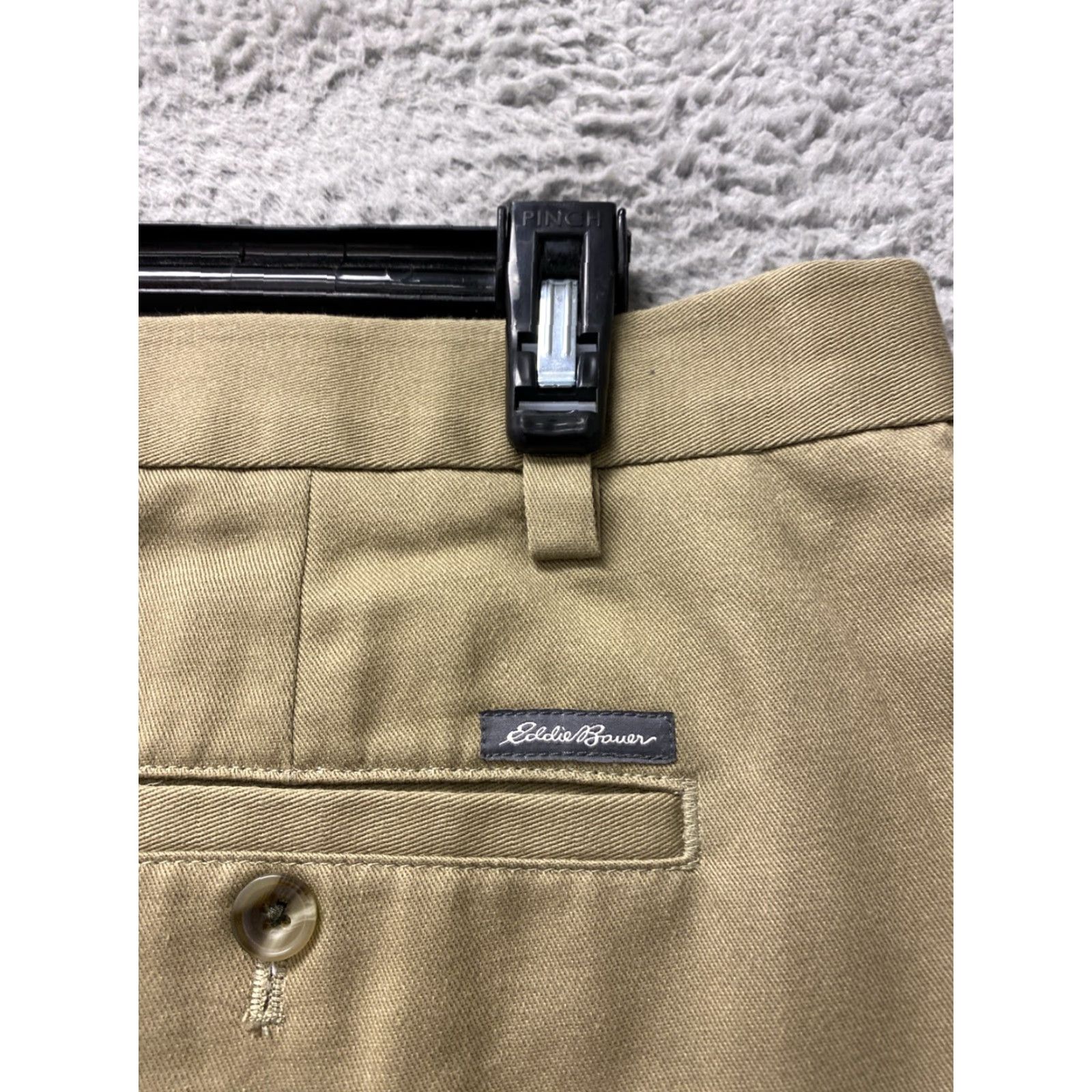 Eddie Bauer VINTAGE Eddie Bauer Chino Pants Men's 42x30 Khaki Corduroy /163-34 Green Casual Travel Relaxed Straight Pockets 42 Regular Size US 42 / EU 58 - 7 Thumbnail