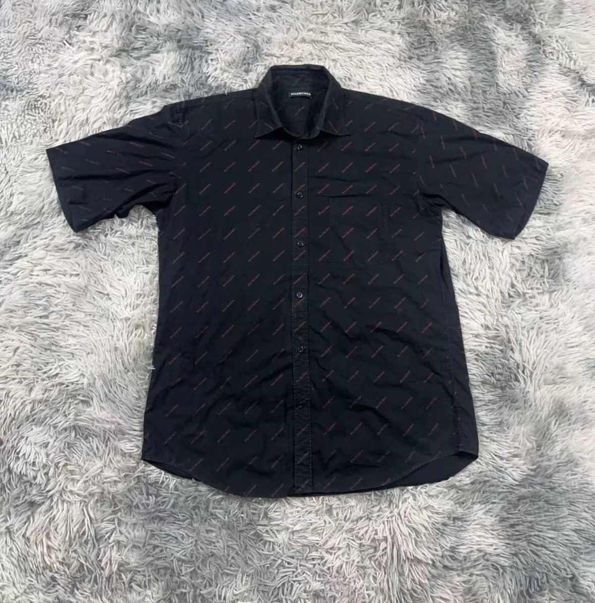Balenciaga Balenciaga full printed shirt Size US M / EU 48-50 / 2 - 3 Thumbnail