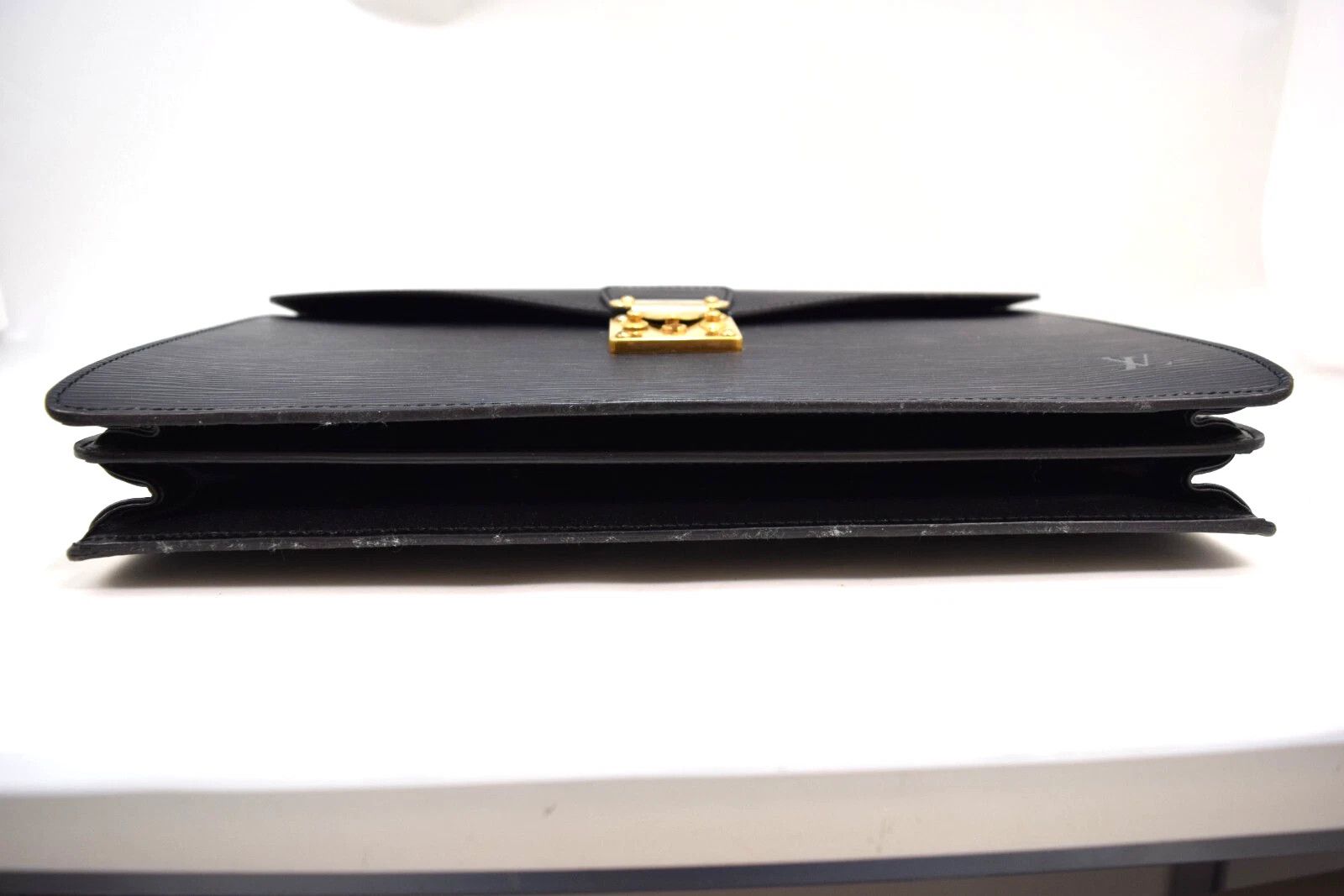 Louis Vuitton Louis Vuitton Serviette Conseiller Hand Bag Epi M54422 Size ONE SIZE - 4 Thumbnail