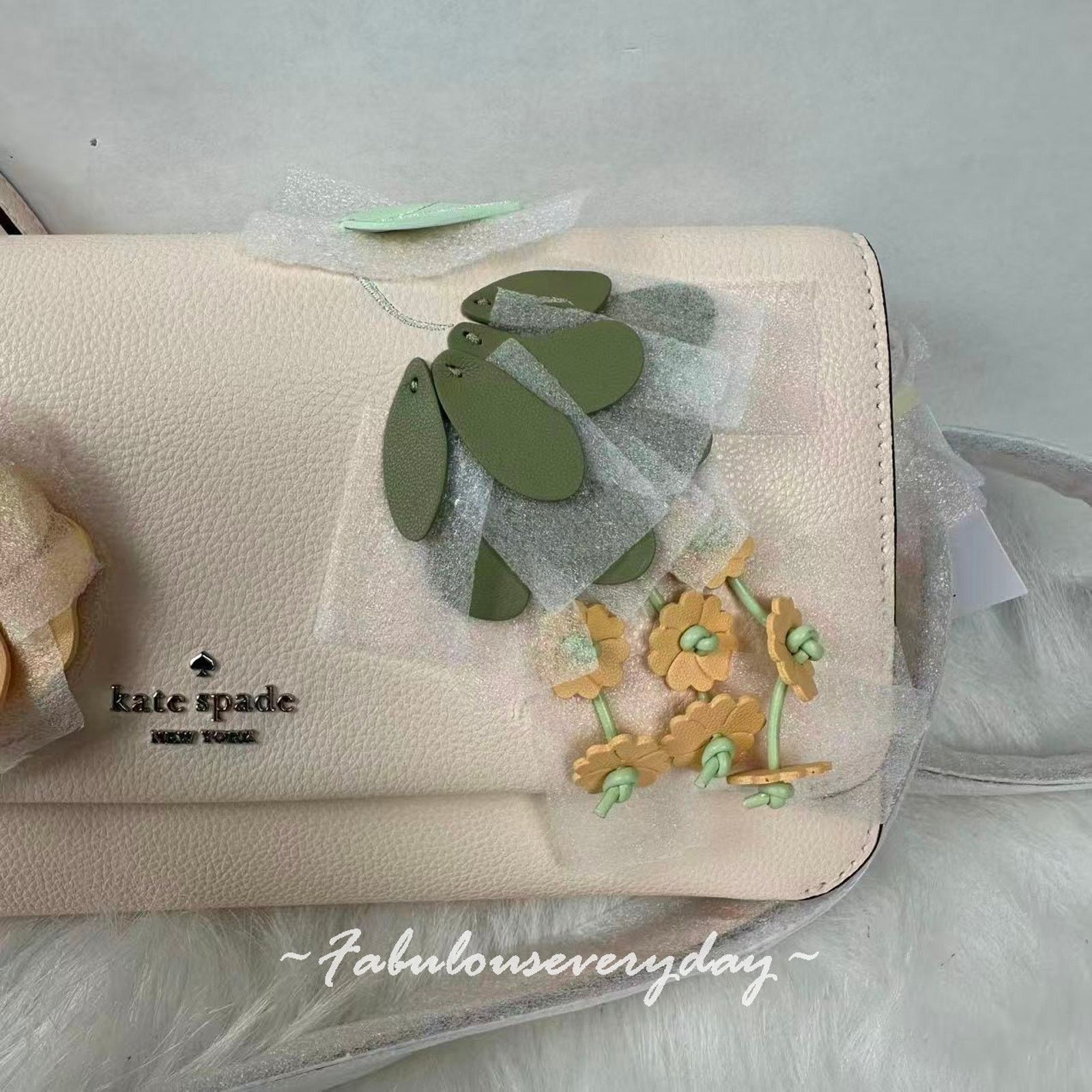Kate Spade Kate Spade Ivy Floral Leather Crossbody Fresh Peach Clutch Size ONE SIZE - 4 Thumbnail