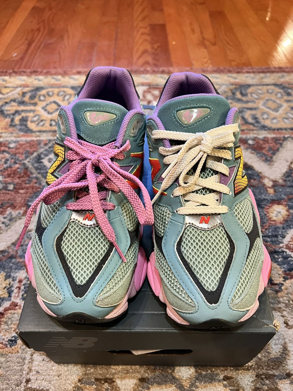 New Balance New balance 9060 warped multi color size 8.5 Size US 8.5 / EU 41-42 - 3 Thumbnail