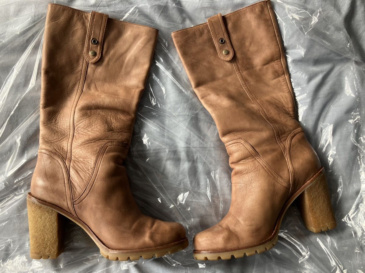 Ugg UGG Soft Leather Mid-Calf Boots in Camel Colour Size US 9 / IT 39 - 10 Thumbnail