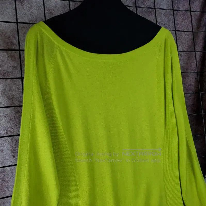 Burberry Burberry Spring Autumn Fluorescent Green Knit Top. Size M / US 6-8 / IT 42-44 - 4 Thumbnail