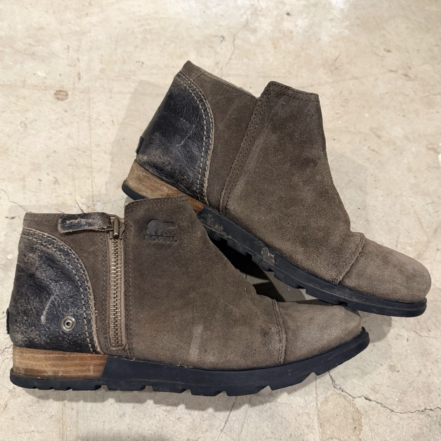 SOREL Sorel Major Low Bootie Womens 9 Brown Ankle Bootie Side Zip Suede NL2161-245 Boots Women Brown Suede Bootie Classic Modern Womens Size US 9 / IT 39 - 2 Thumbnail