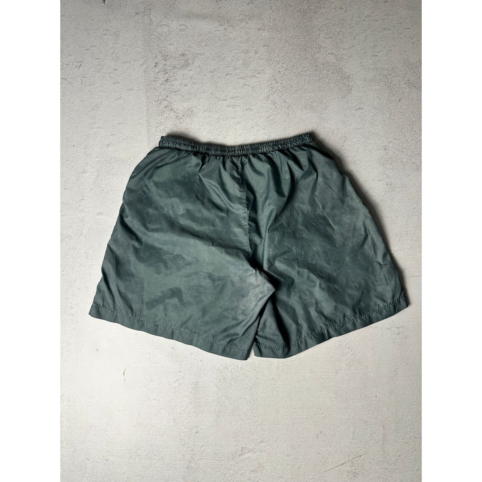 Nike Vintage Nike Athletic Shorts, Nike Wear - Men's 2XL Size US 32 / EU 48 - 2 Thumbnail