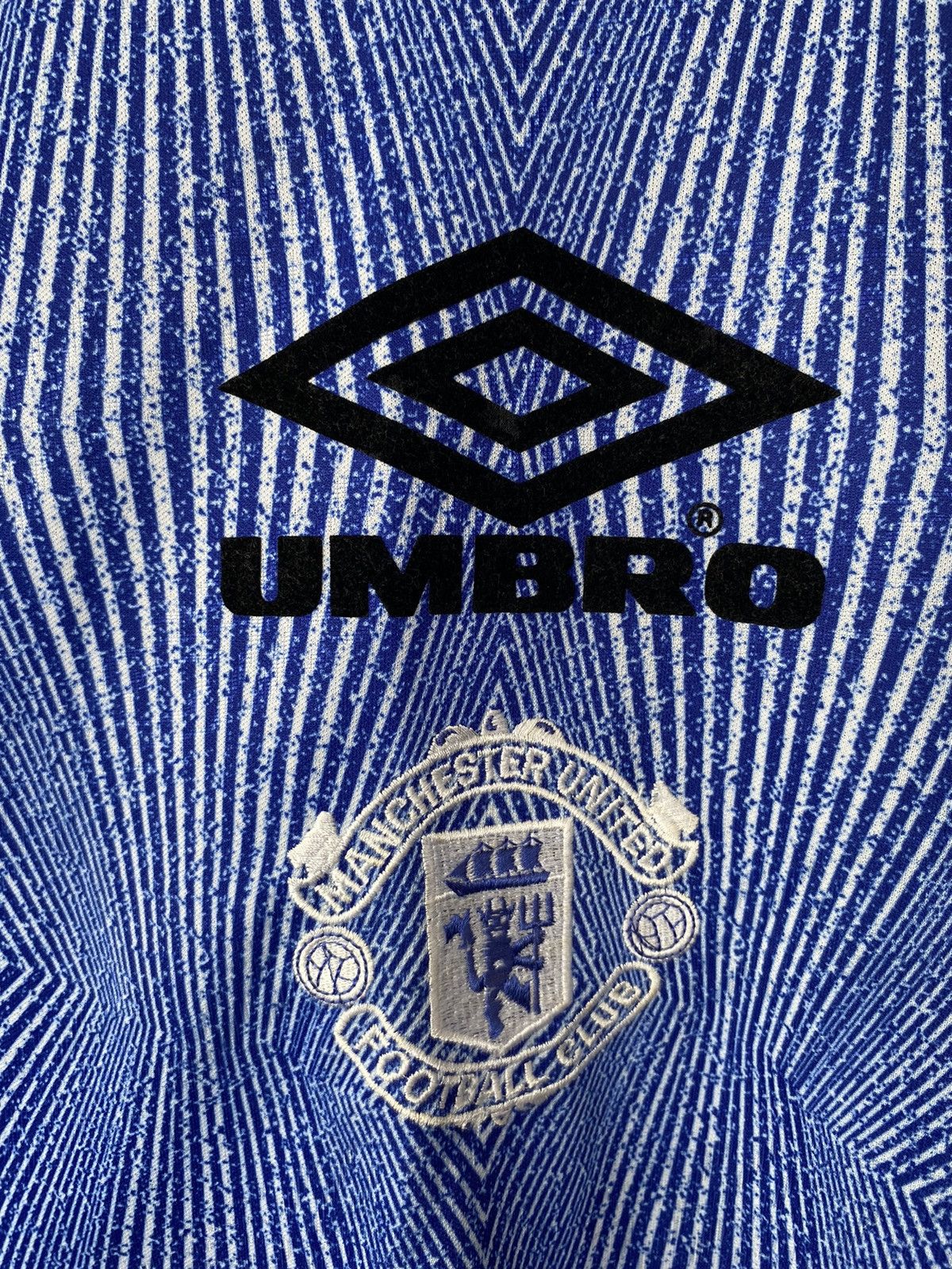 Umbro × Vintage Rare 1994 Vintage Manchester United Training Umbro Jersey Size US M / EU 48-50 / 2 - 3 Thumbnail
