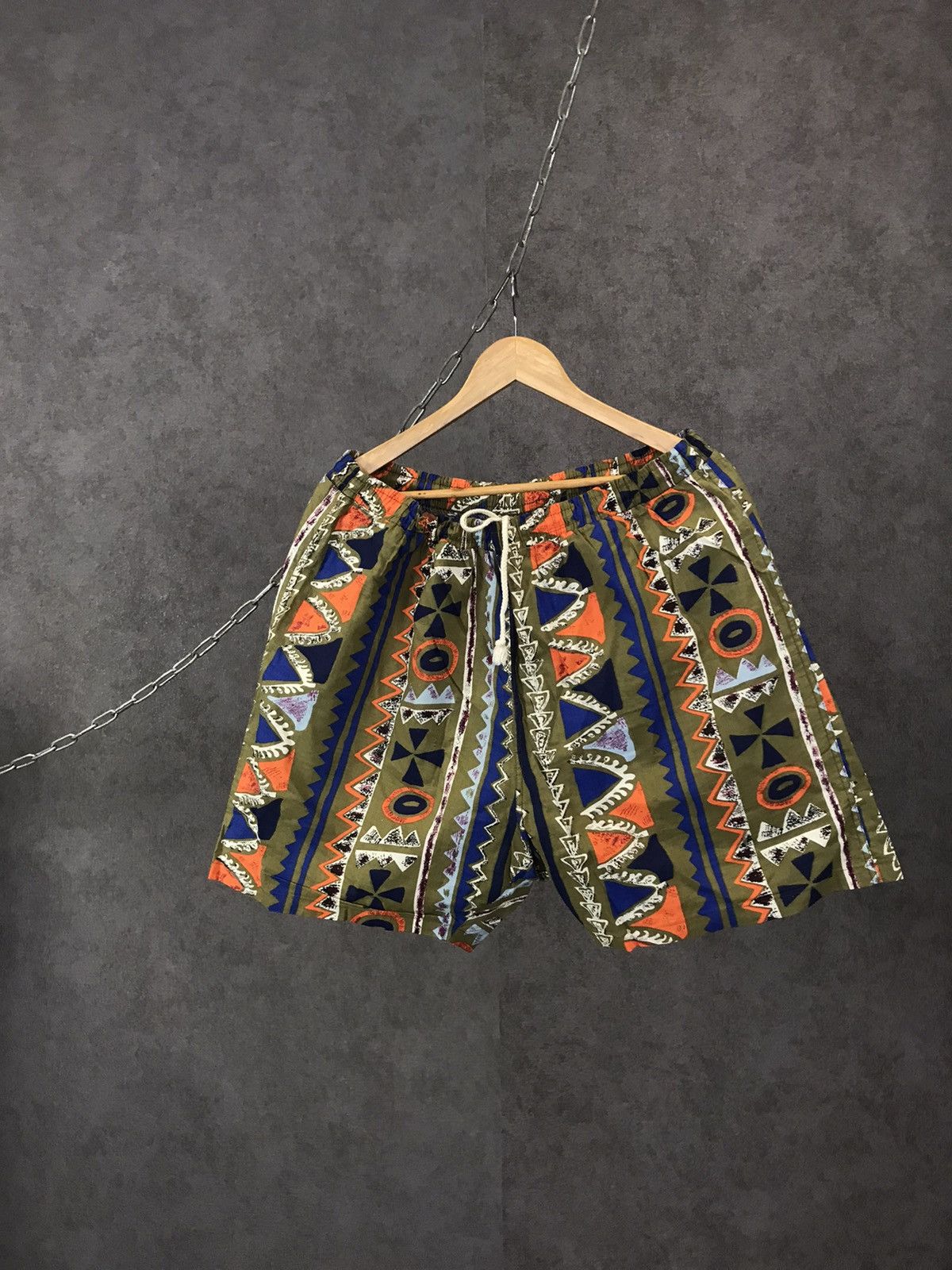 Vintage Crazy art Hawaiian vintage shorts Size US 36 / EU 52 - 1 Thumbnail