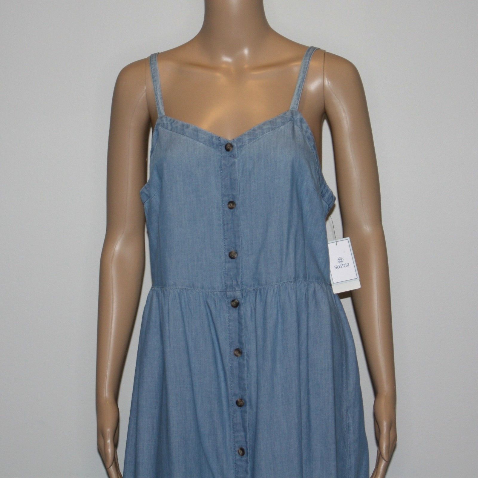Other Susina Chambray Button Front Midi Dress in Denim Wash size M Size M / US 6-8 / IT 42-44 - 4 Thumbnail