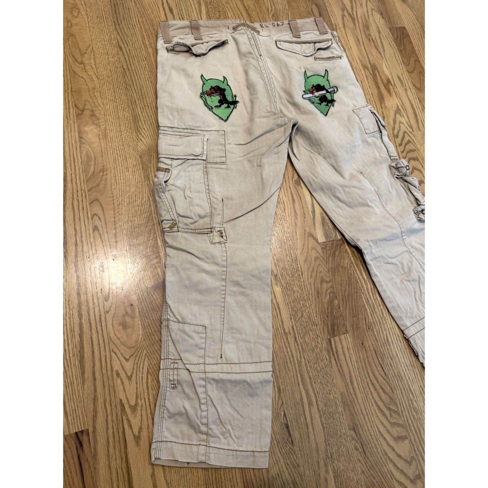Polo Ralph Lauren VINTAGE Polo Ralph Lauren Military Cargo Pants Mens 34x30 34x29 Beige Cotton Trousers Patches Logo Front Zip Button Cargo Pants Shoes? Size US S / EU 44-46 / 1 - 3 Thumbnail