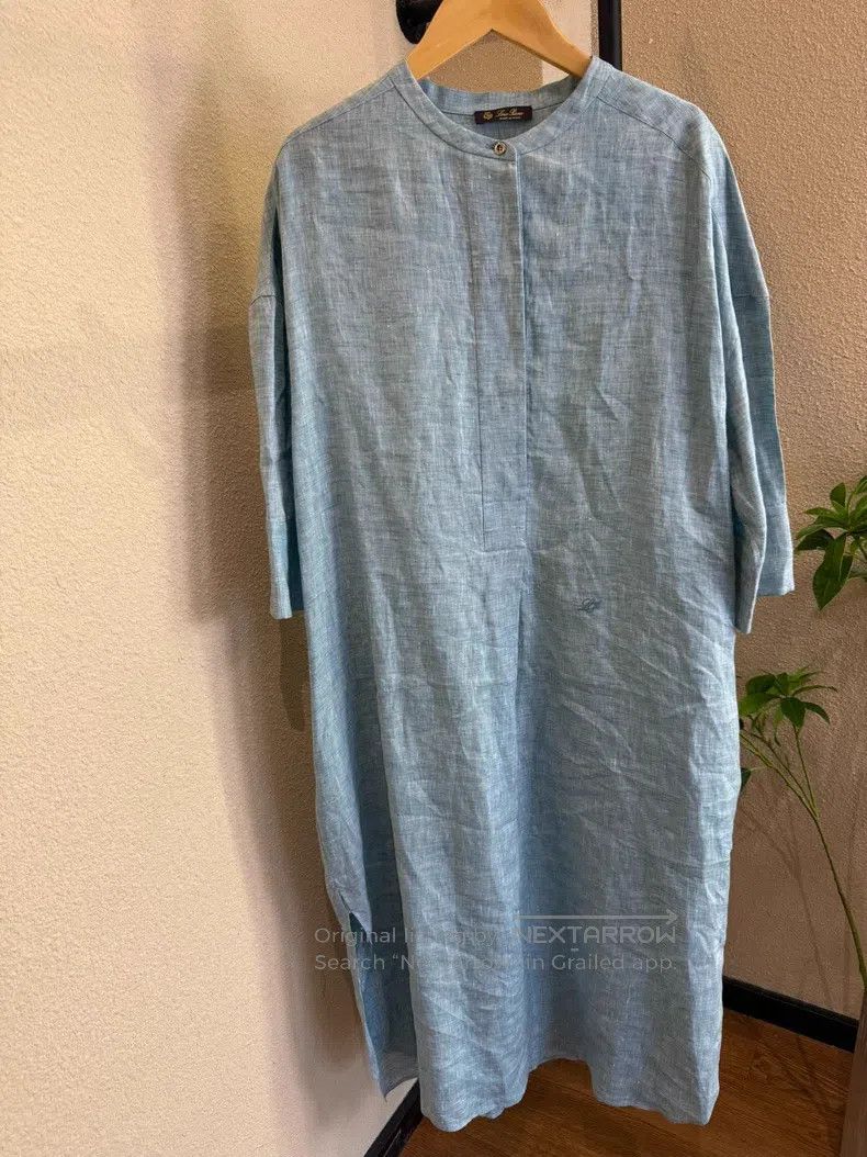 Loro Piana Loro Piana Linen Dress Light Blue Size M / US 6-8 / IT 42-44 - 1 Thumbnail