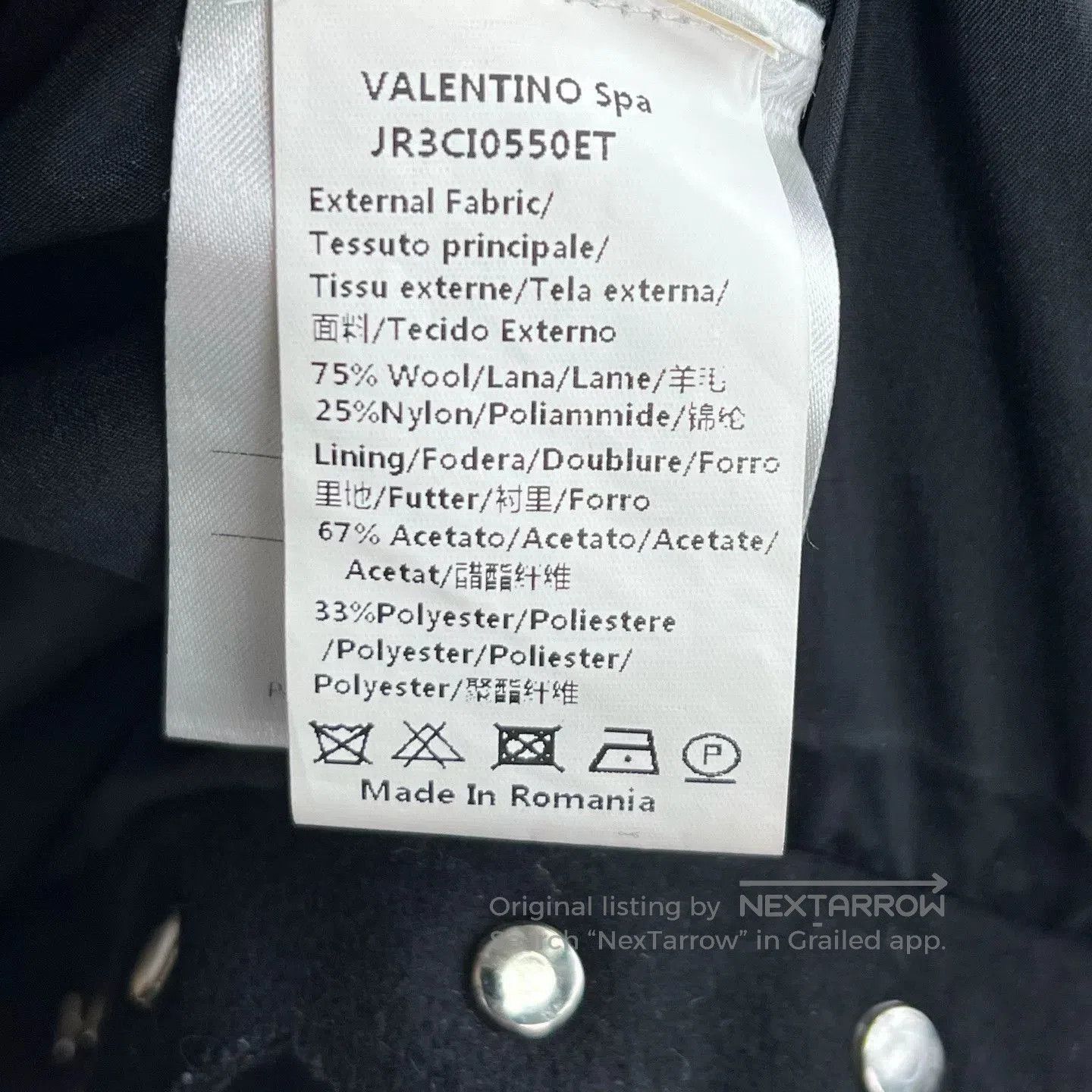 Valentino Valentino Black Studded Wool Jacket. Size US XS / EU 42 / 0 - 5 Thumbnail