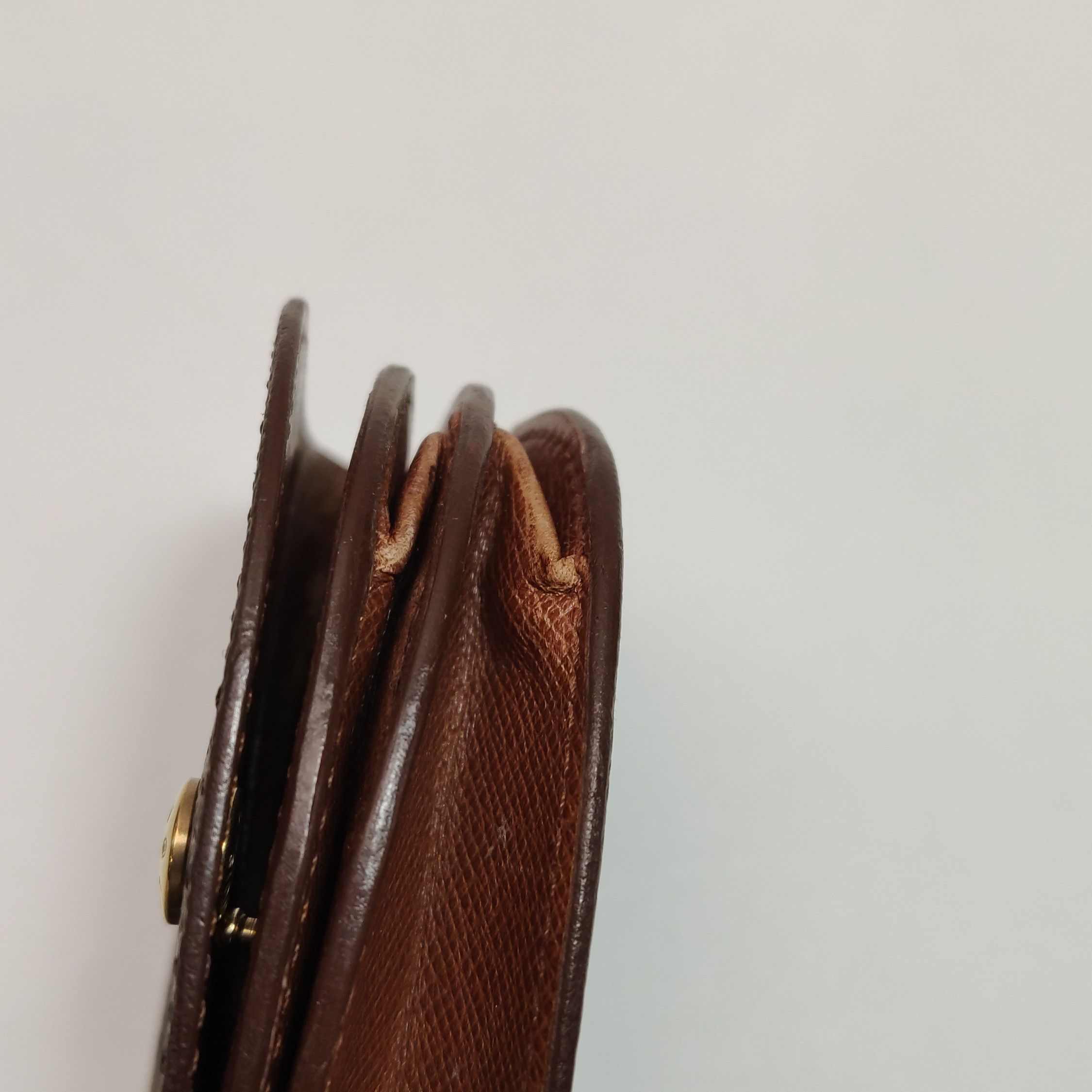 Louis Vuitton Louis Vuitton (LV) Monogram Print Vintage Card Holder -y250 Size ONE SIZE - 8 Thumbnail